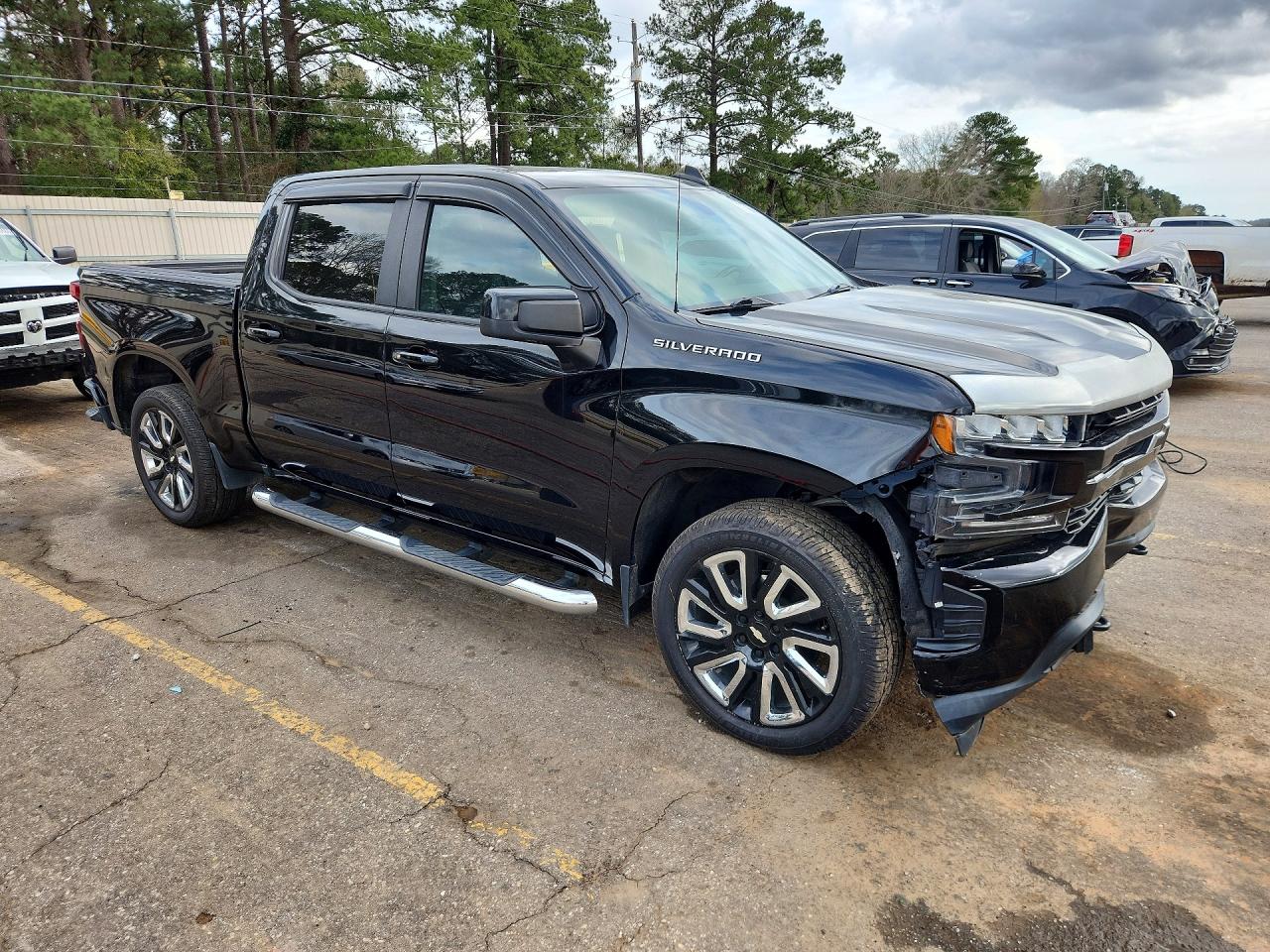 2020 CHEVROLET SILVERADO C1500 RST photo 4