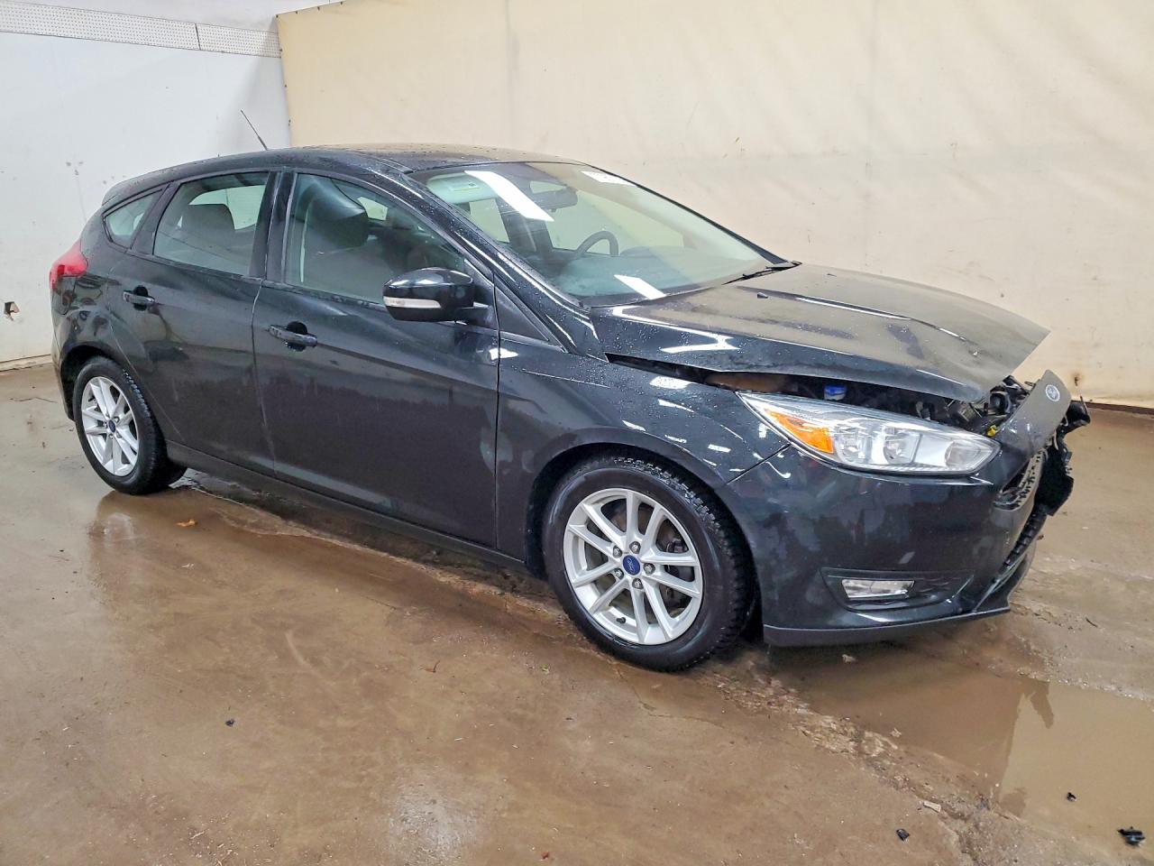 2015 FORD FOCUS SE photo 7