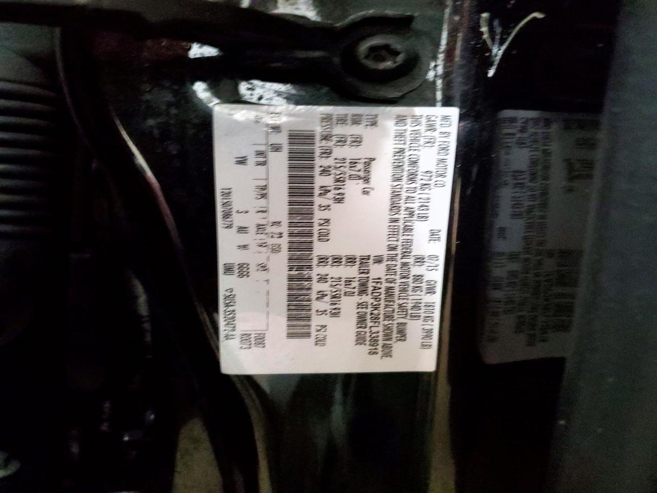 2015 FORD FOCUS SE photo 23