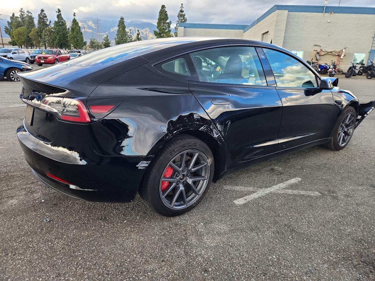 2023 TESLA MODEL 3 photo 3