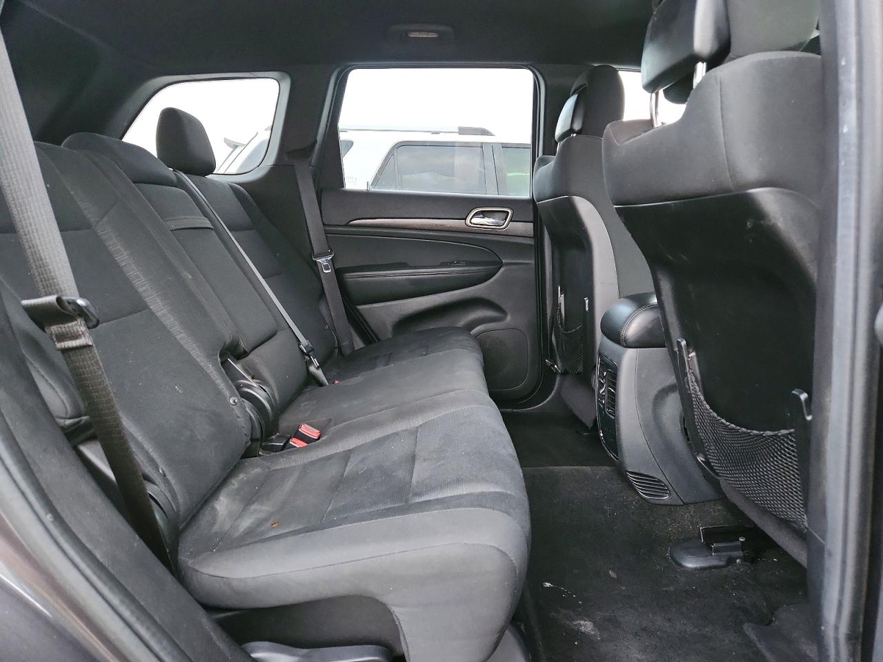 2015 JEEP GRAND CHEROKEE LAREDO photo 11