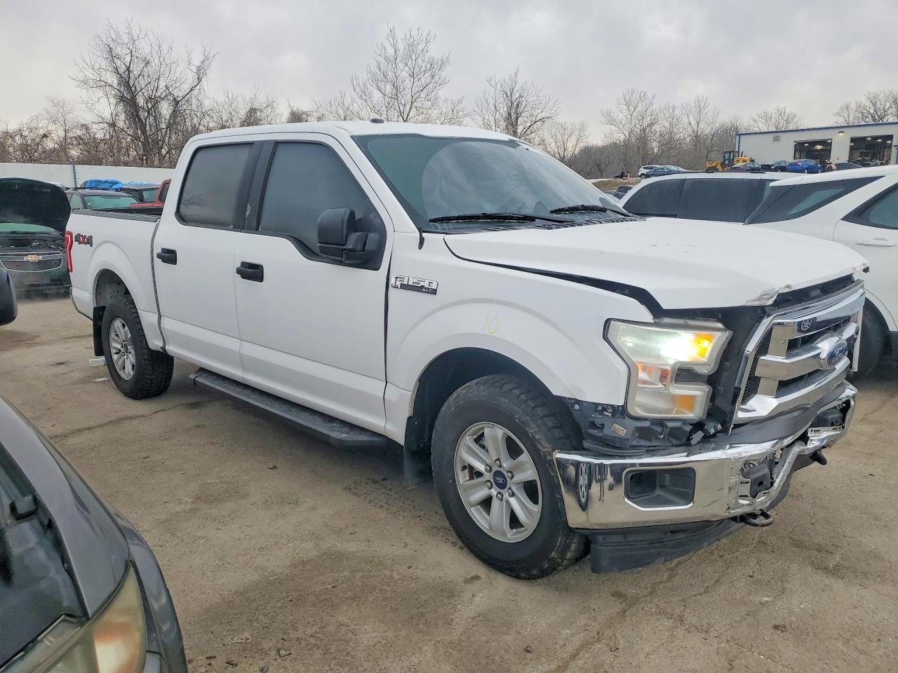 2017 FORD F150 SUPERCREW photo 4