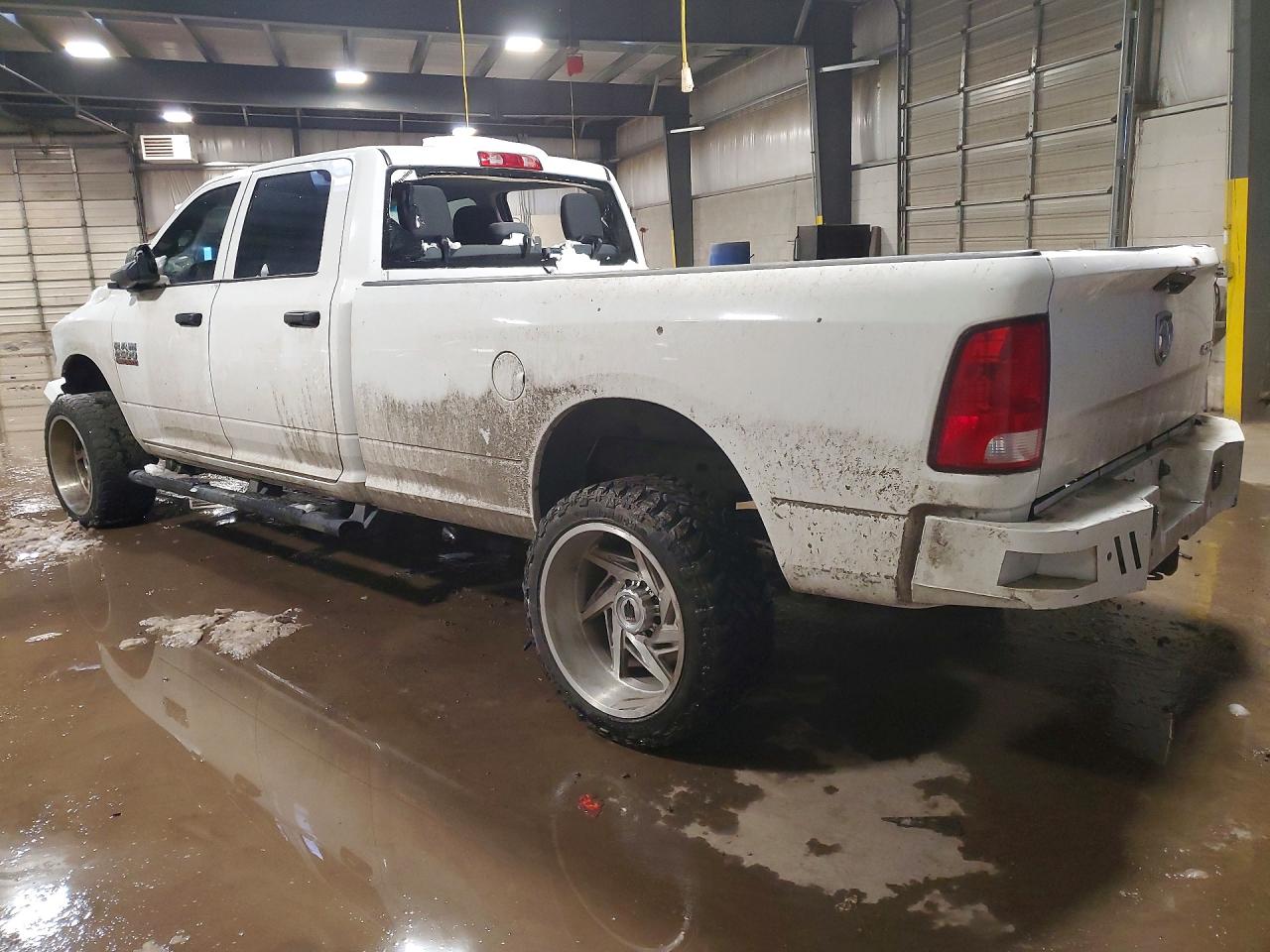 2017 RAM 2500 ST photo 2