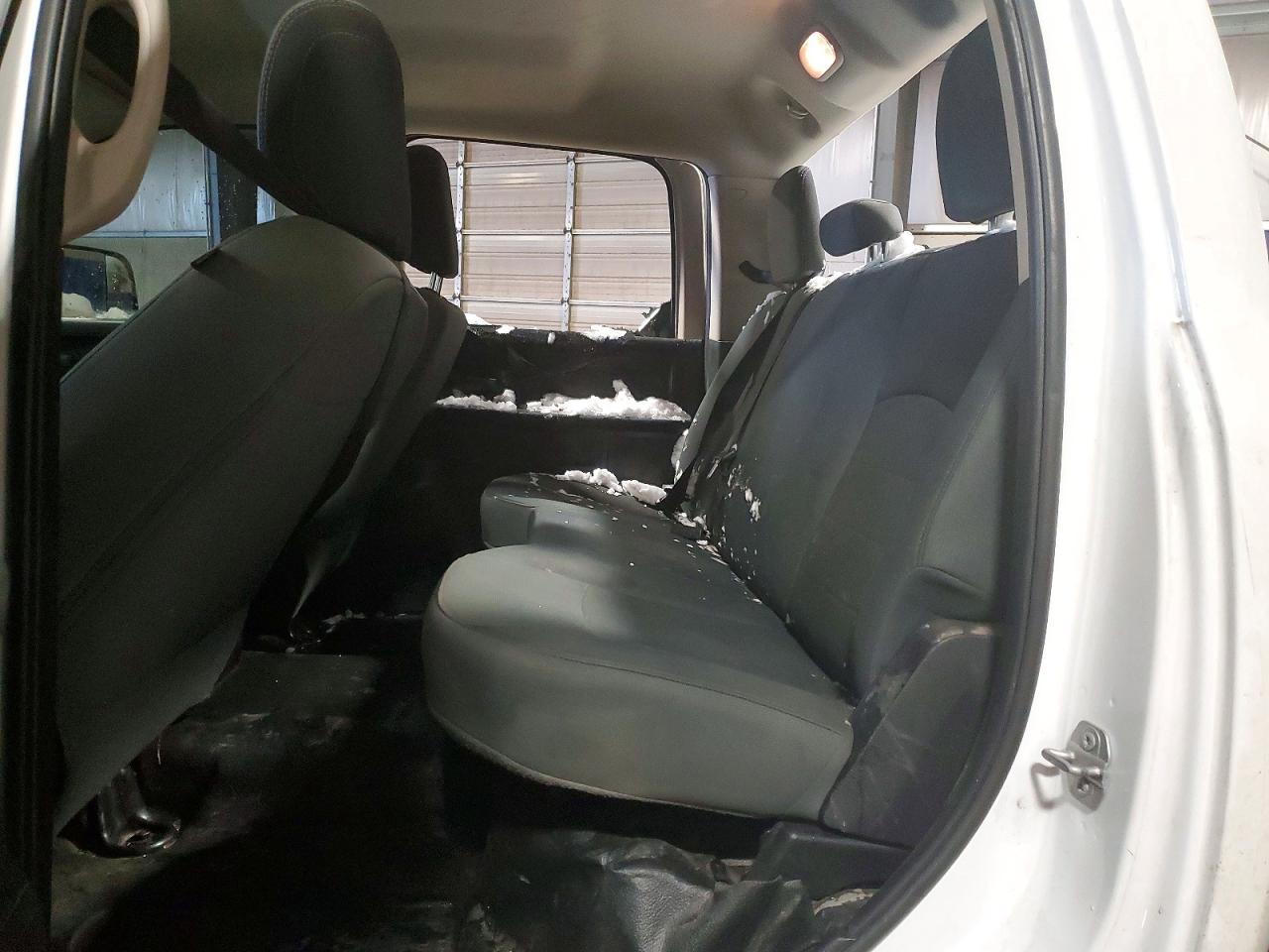 2017 RAM 2500 ST photo 10