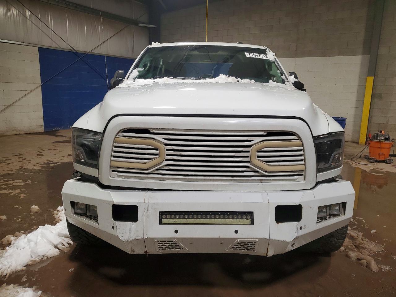 2017 RAM 2500 ST photo 5