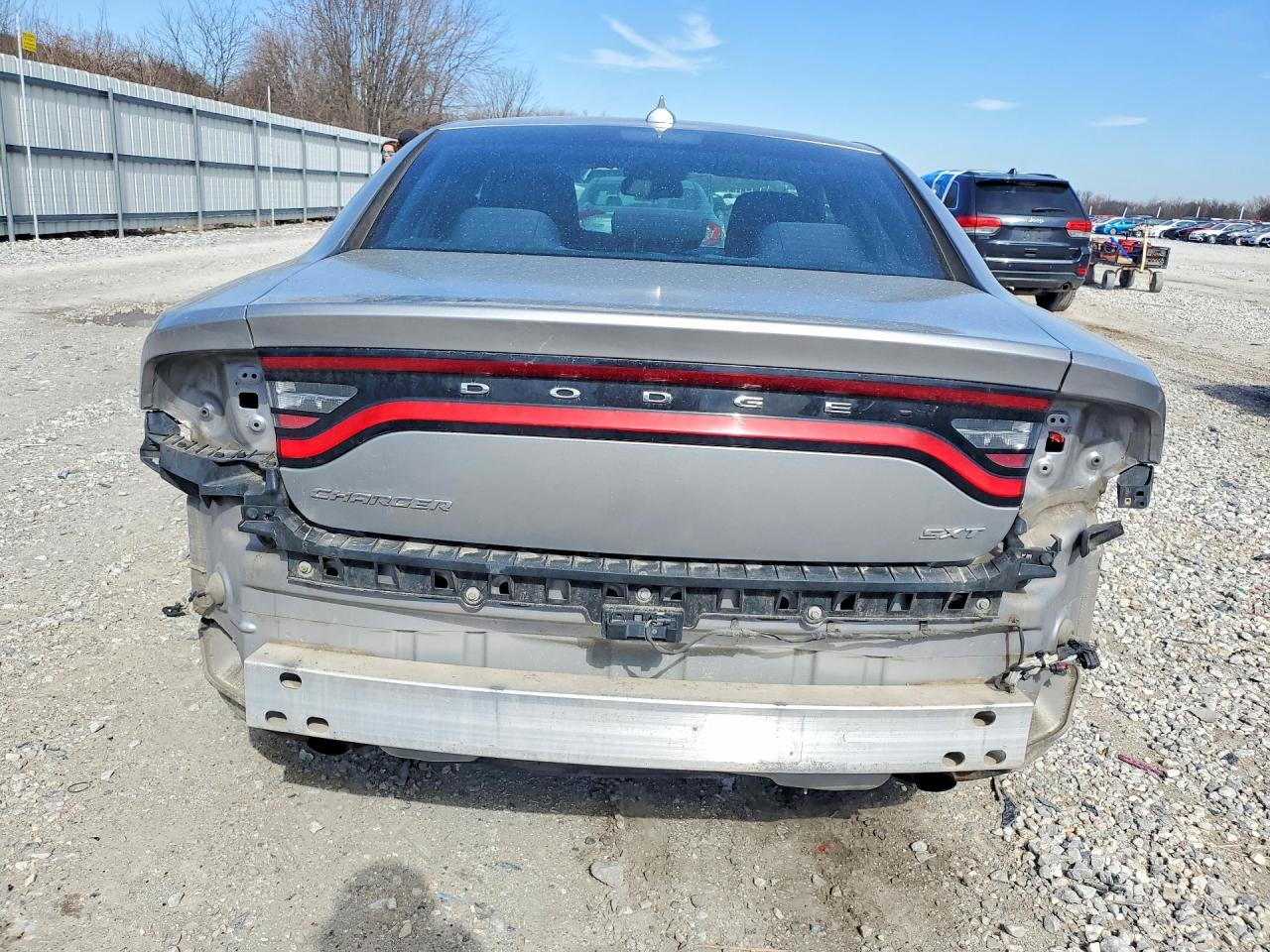 2016 DODGE CHARGER SXT photo 16