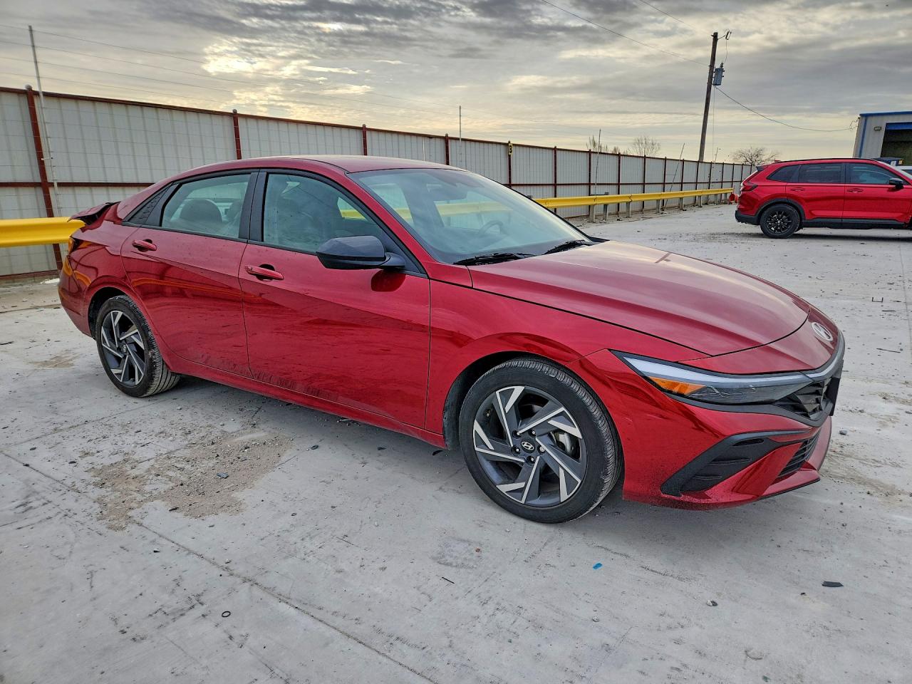 2025 HYUNDAI ELANTRA SEL SPORT photo 4