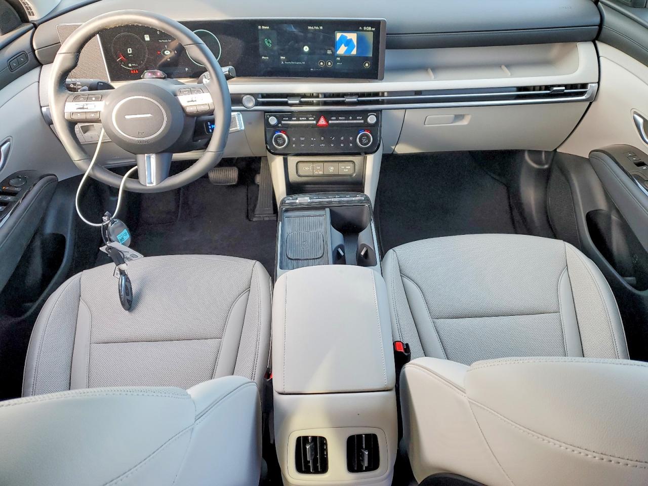 2026 HYUNDAI TUCSON photo 8