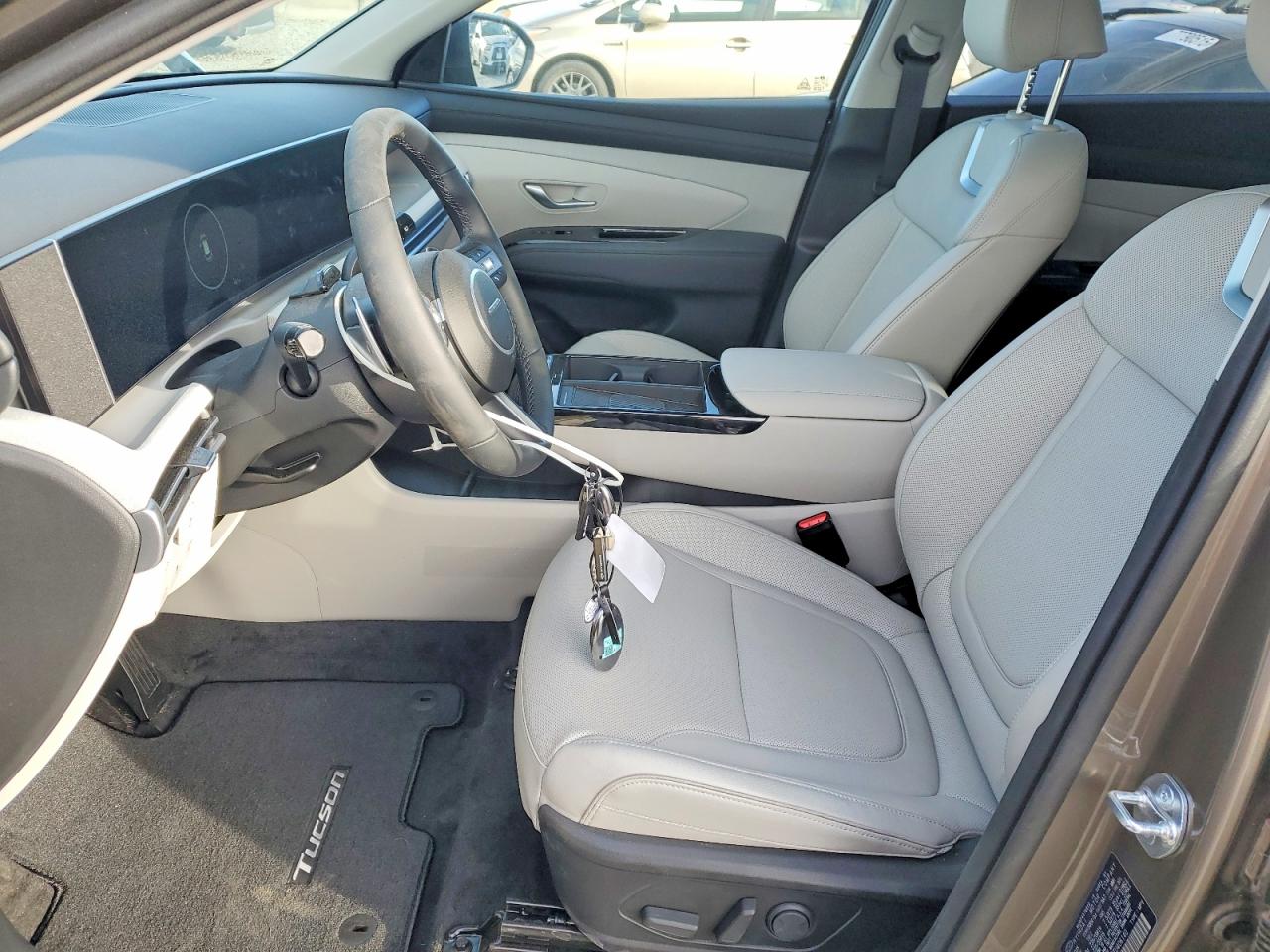 2026 HYUNDAI TUCSON photo 7