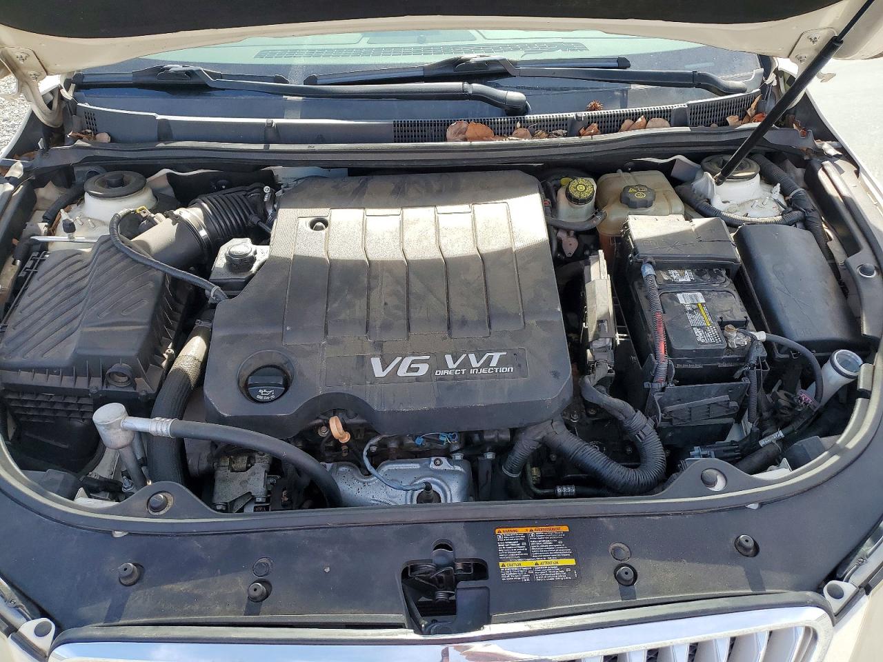 2011 BUICK LACROSSE CXS photo 11