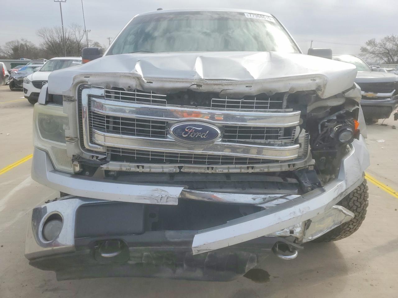 2014 FORD F150 SUPERCREW photo 9