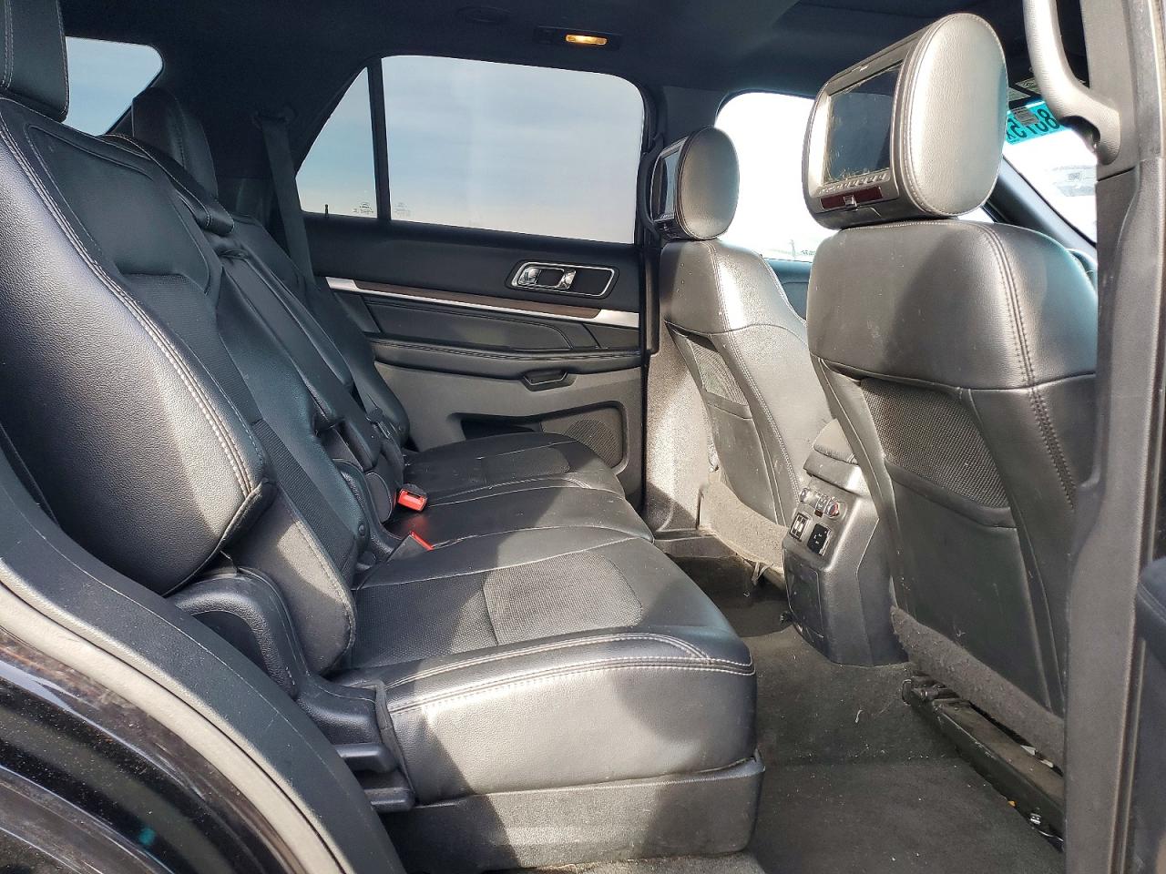 2016 FORD EXPLORER LIMITED photo 11