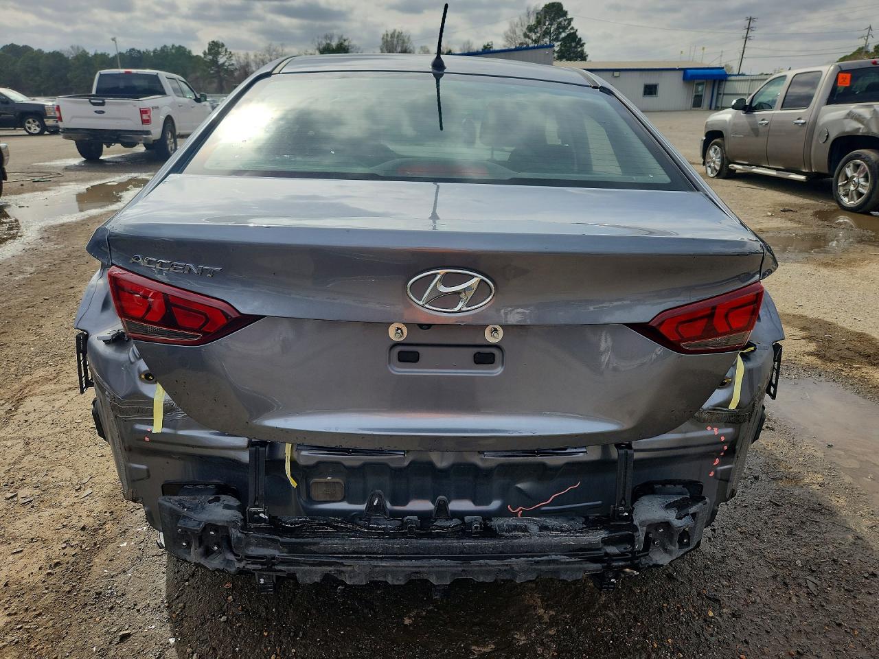 2019 HYUNDAI ACCENT SE photo 11