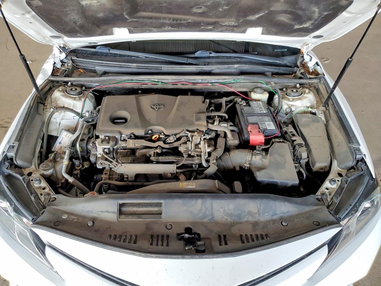 2018 TOYOTA CAMRY L photo 11