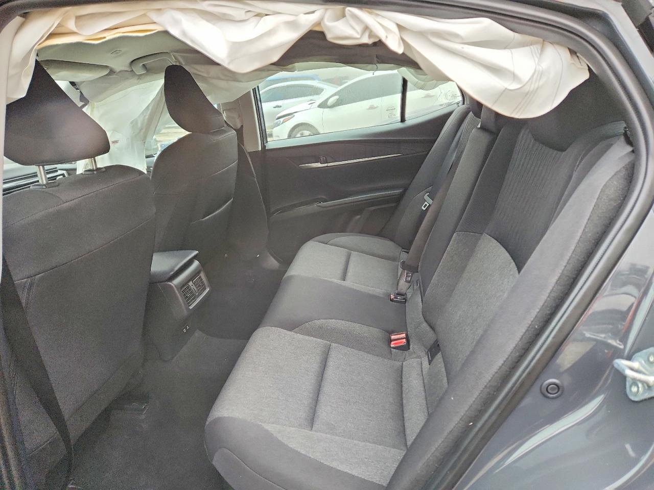 2025 TOYOTA CAMRY XSE photo 19