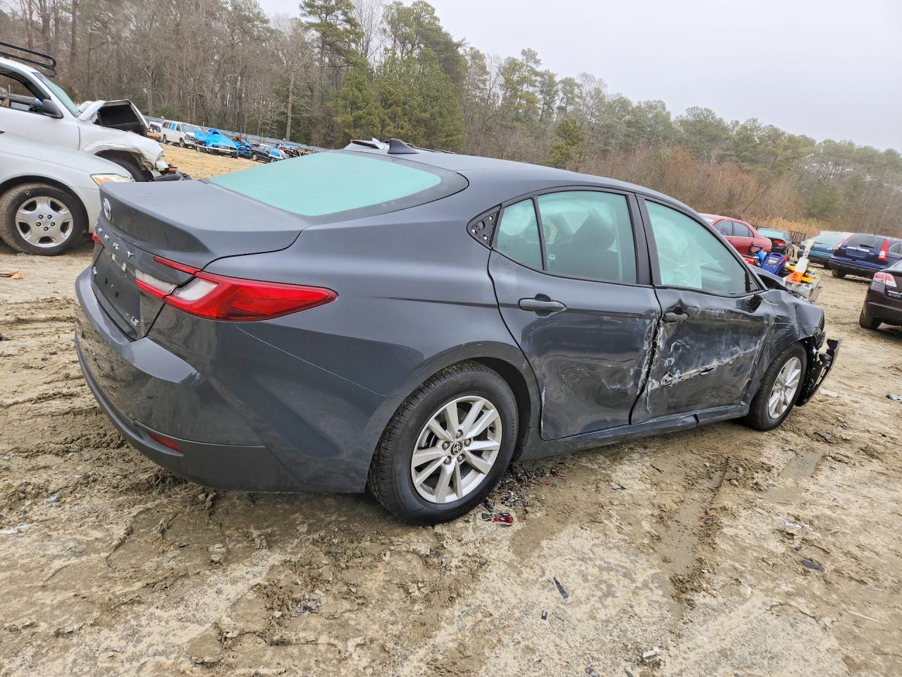2025 TOYOTA CAMRY XSE photo 5
