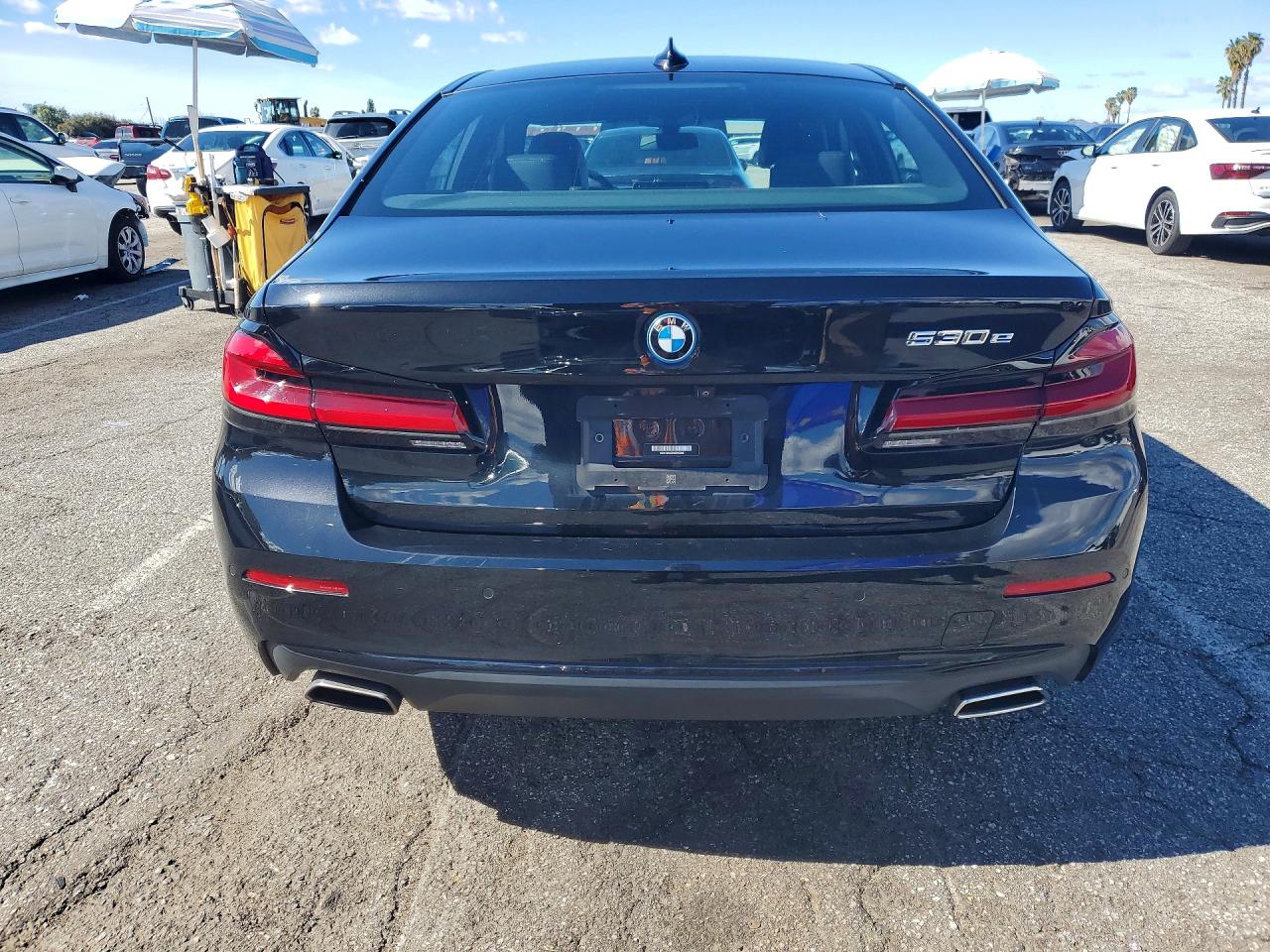 2022 BMW 530E photo 6