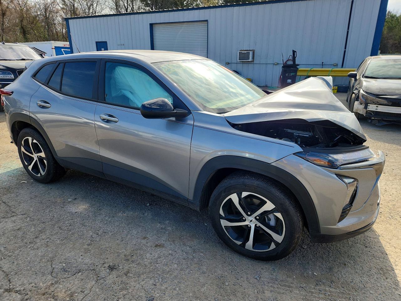 2025 CHEV TRAX 1RS photo 7