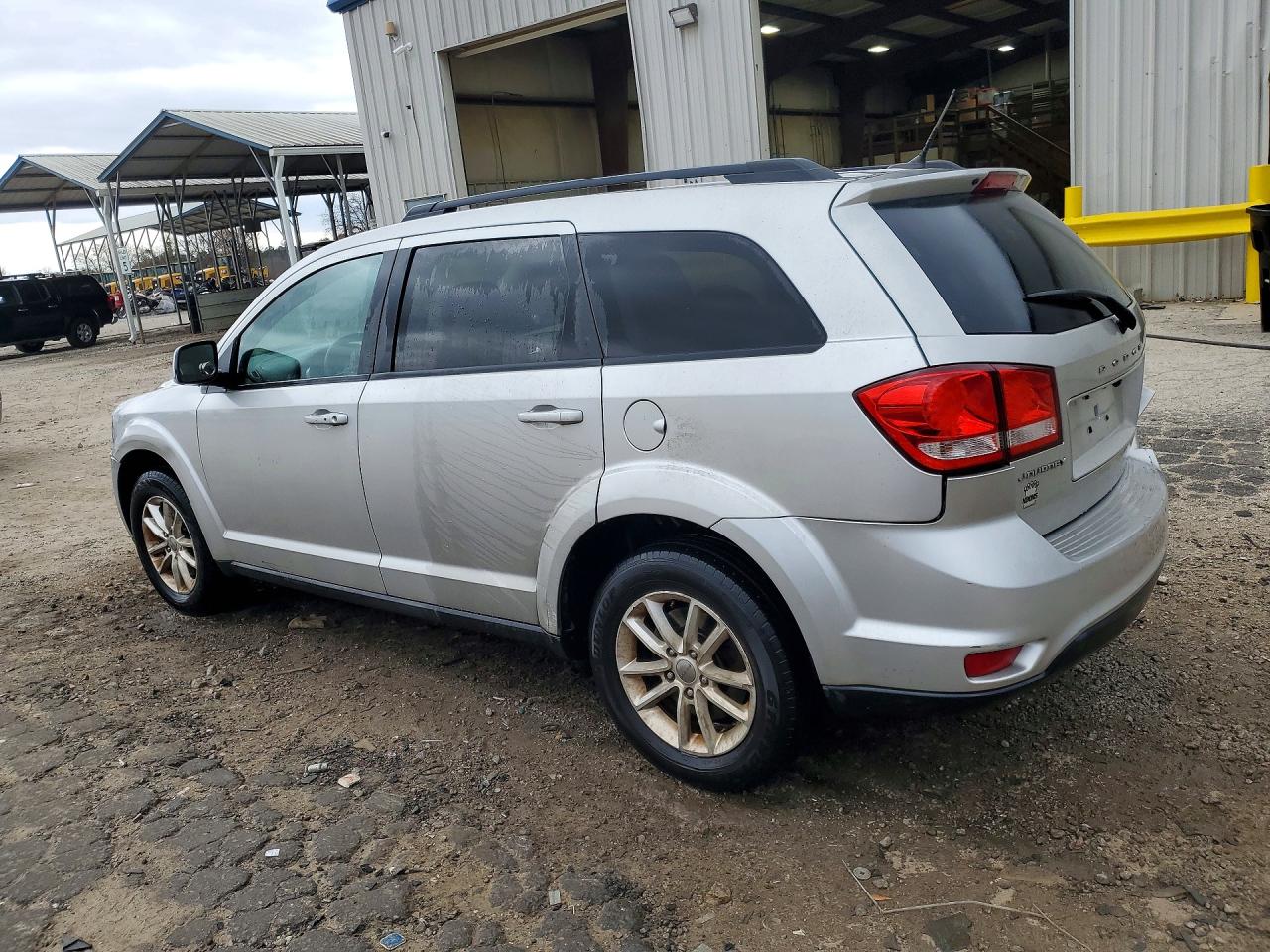 2013 DODGE JOURNEY SXT photo 3