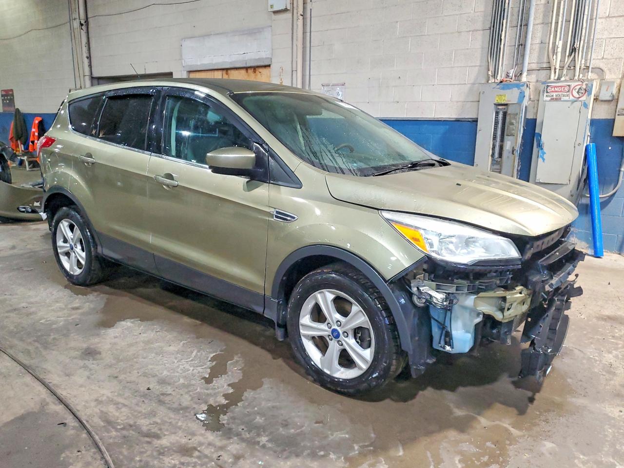 2013 FORD ESCAPE SE photo 4