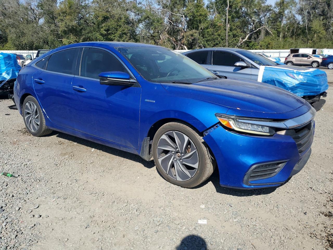 2019 HONDA INSIGHT TOURING photo 4