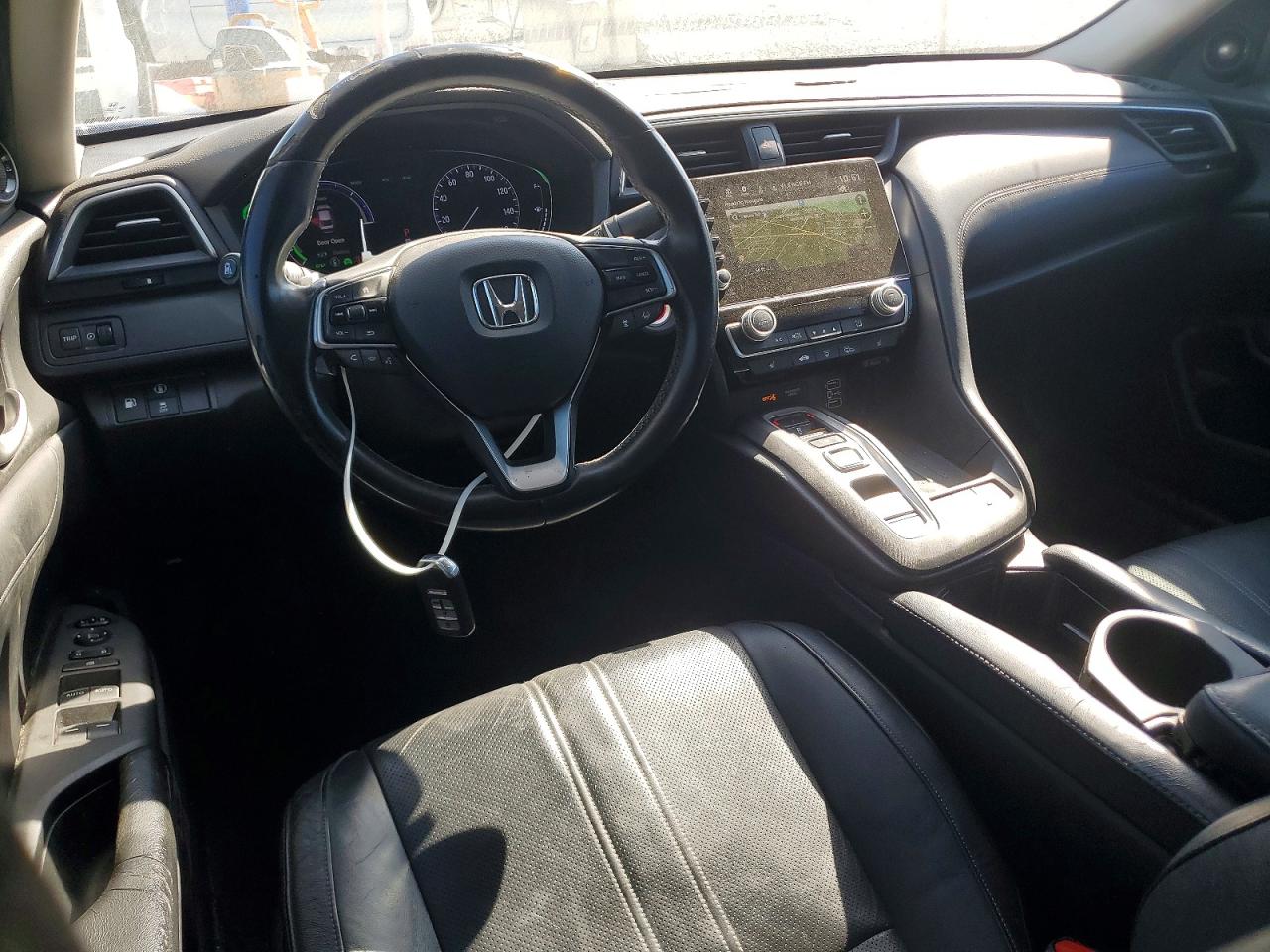 2019 HONDA INSIGHT TOURING photo 8