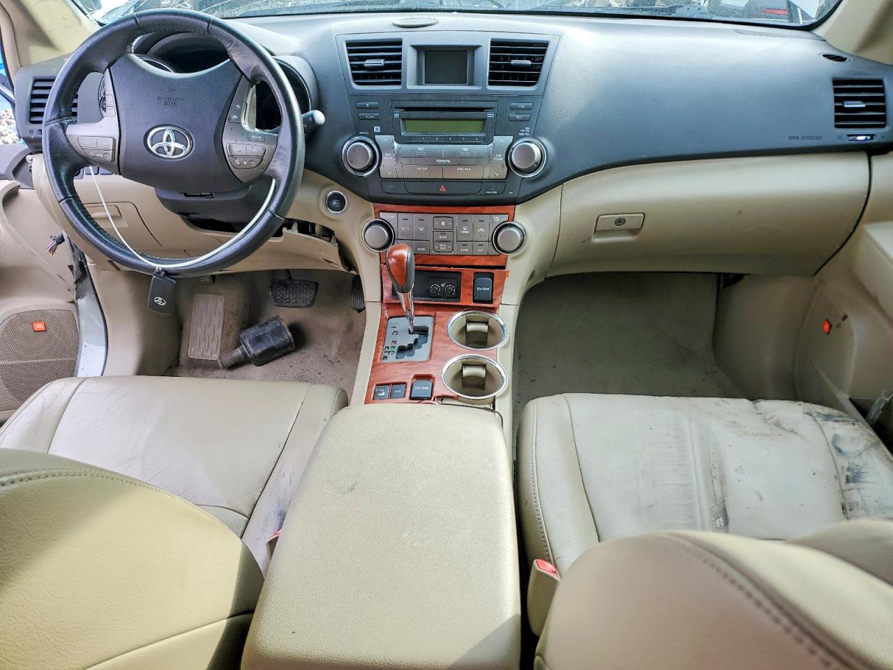 2010 TOYOTA HIGHLANDER LIMITED photo 19