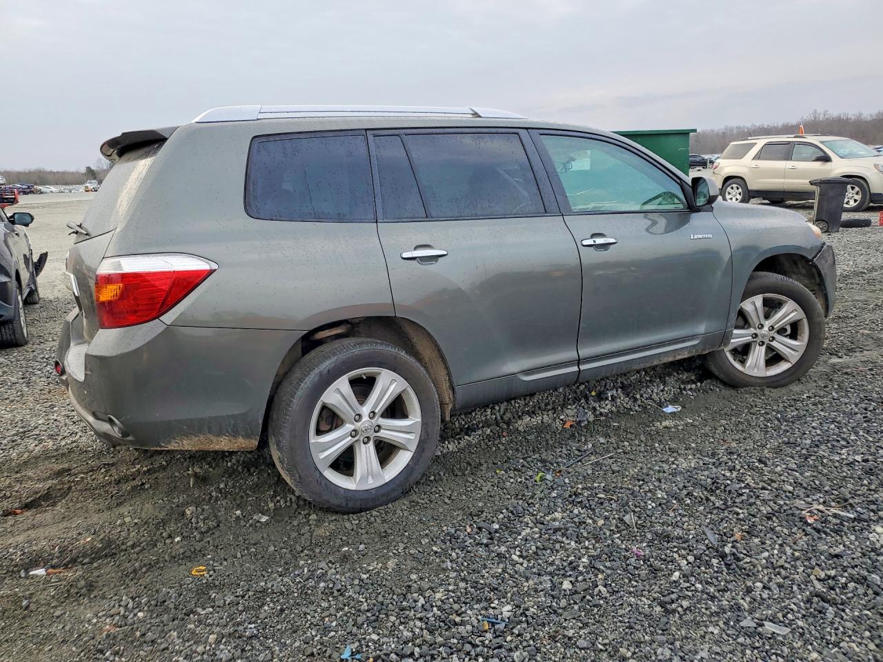 2010 TOYOTA HIGHLANDER LIMITED photo 5