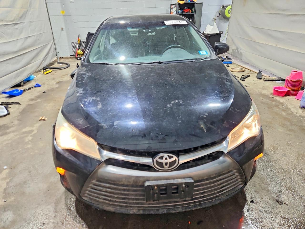 2016 TOYOTA CAMRY LE photo 9