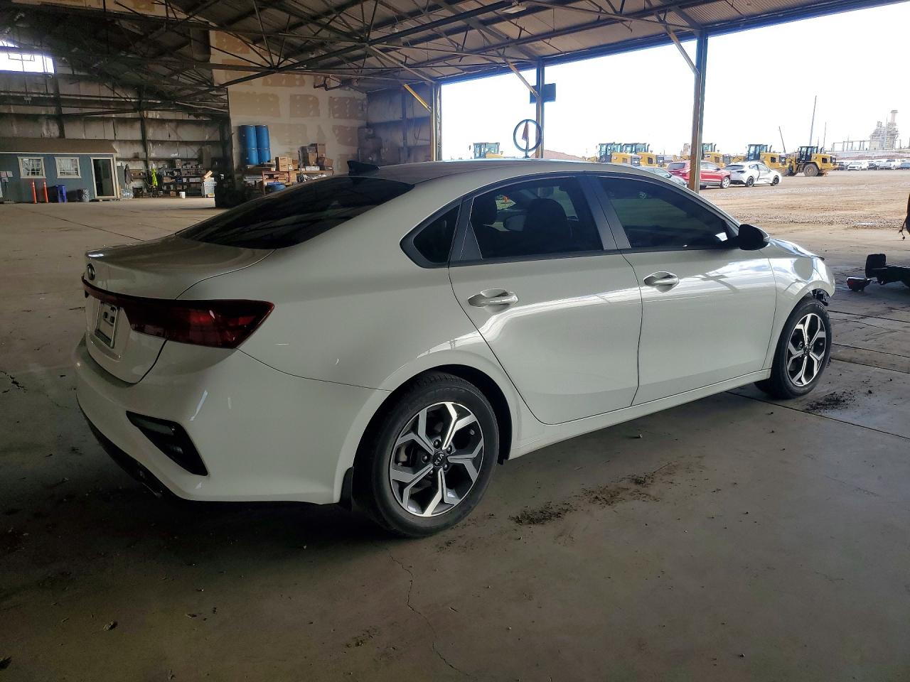2021 KIA FORTE LXS photo 3