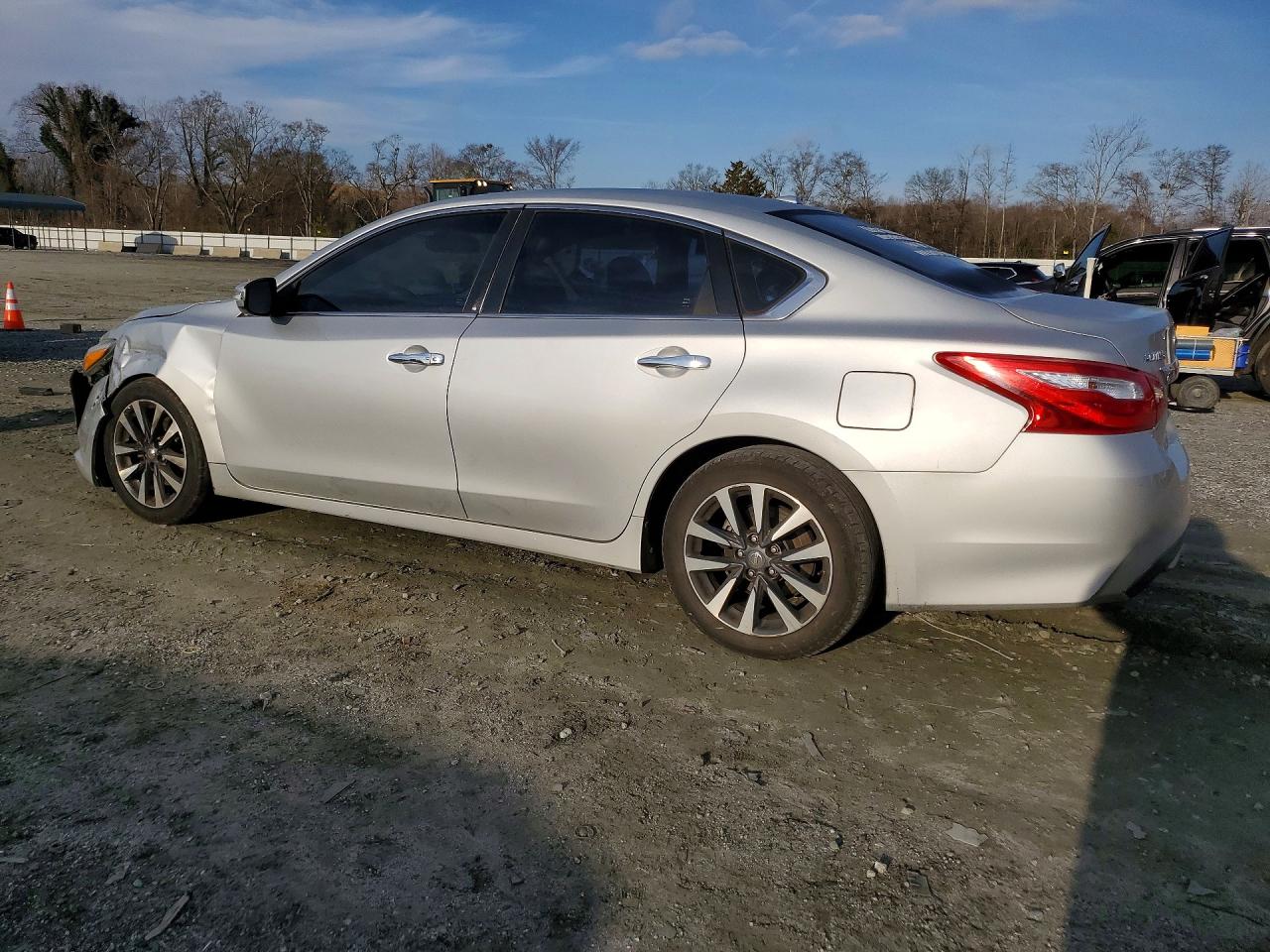 2017 NISSAN ALTIMA 2.5 photo 3