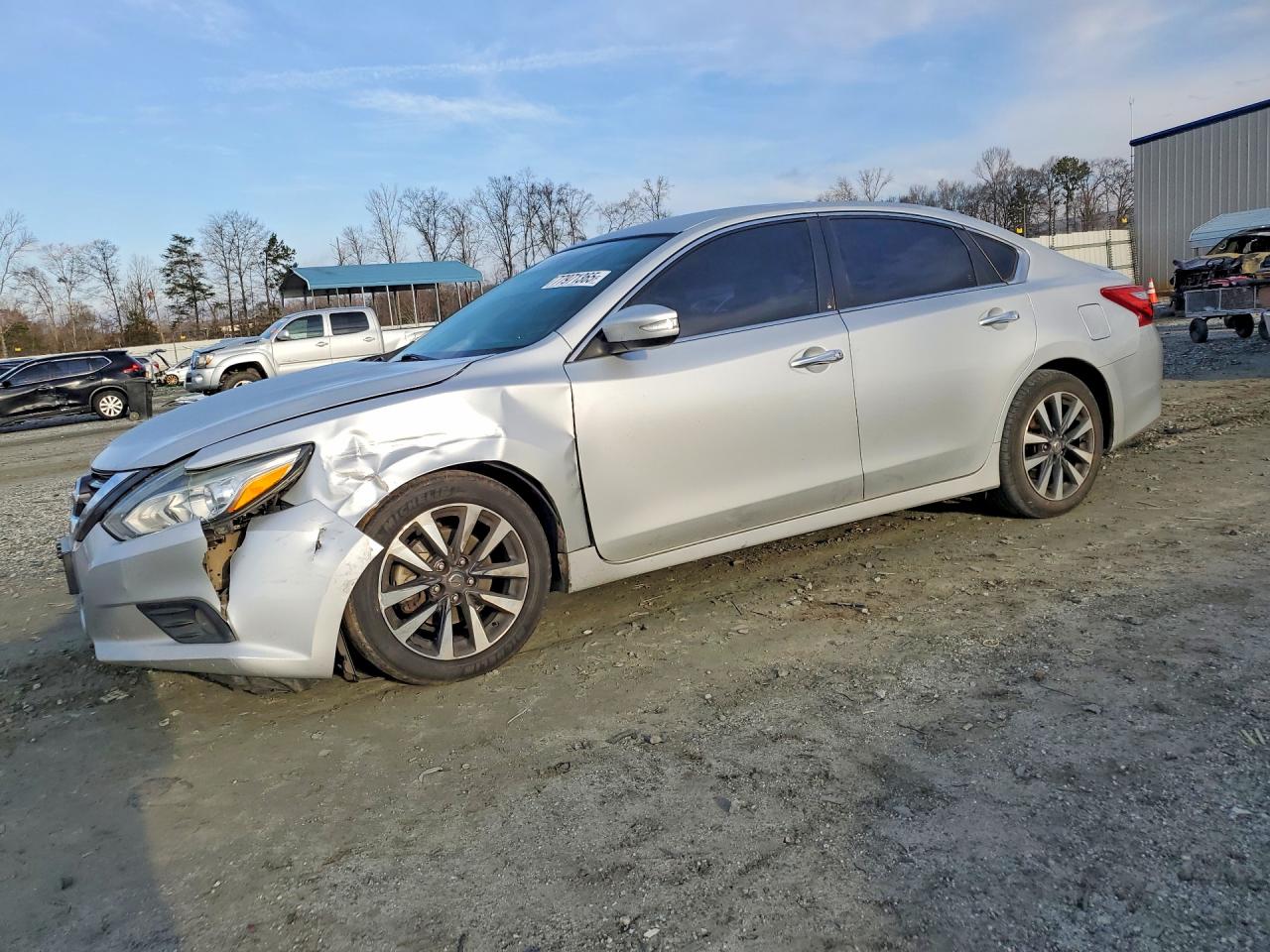 2017 NISSAN ALTIMA