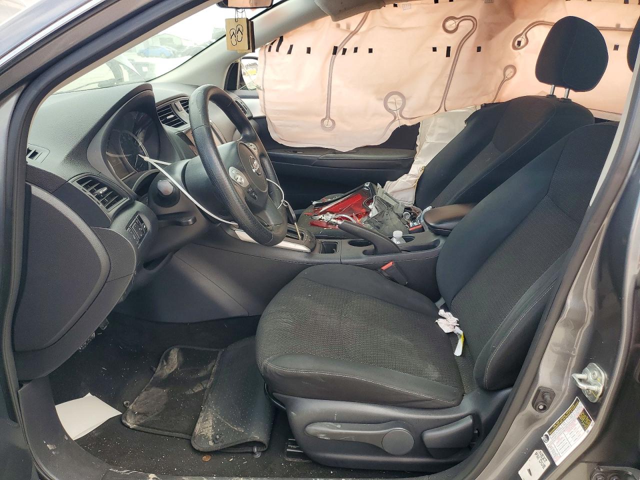 2019 NISSAN SENTRA S photo 13