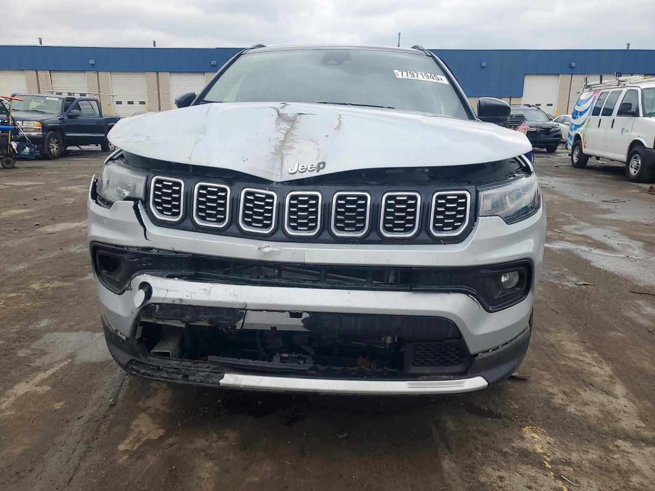 2024 JEEP COMPASS LIMITED photo 9