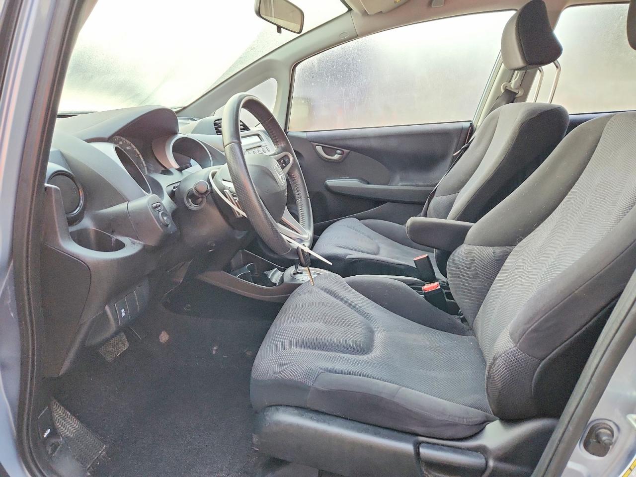 2011 HONDA FIT SPORT photo 7
