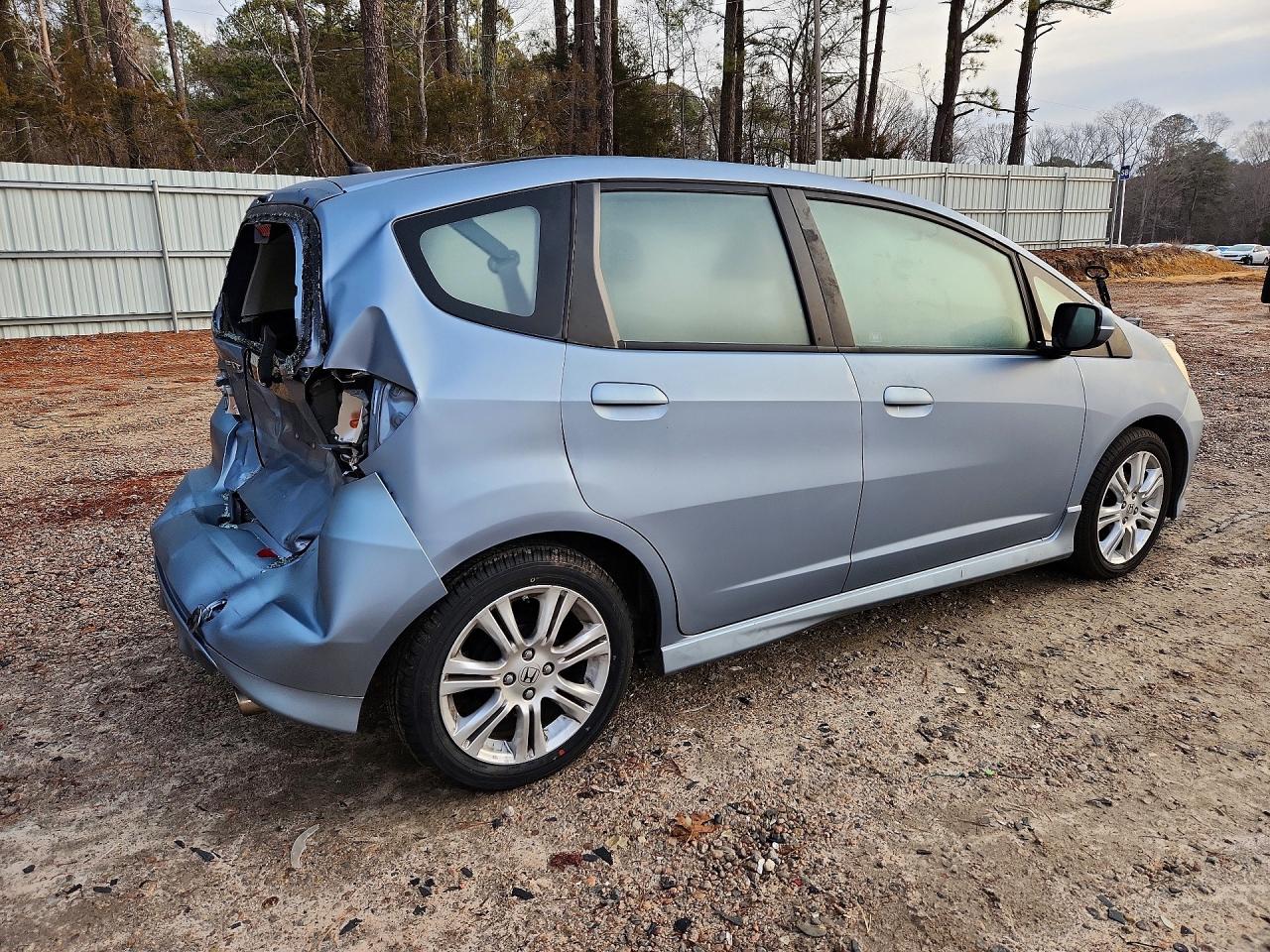 2011 HONDA FIT SPORT photo 3