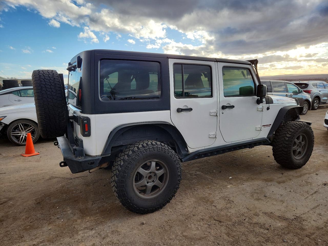2015 JEEP WRANGLER UNLIMITED SPORT photo 3