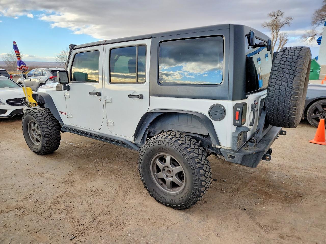 2015 JEEP WRANGLER UNLIMITED SPORT photo 2
