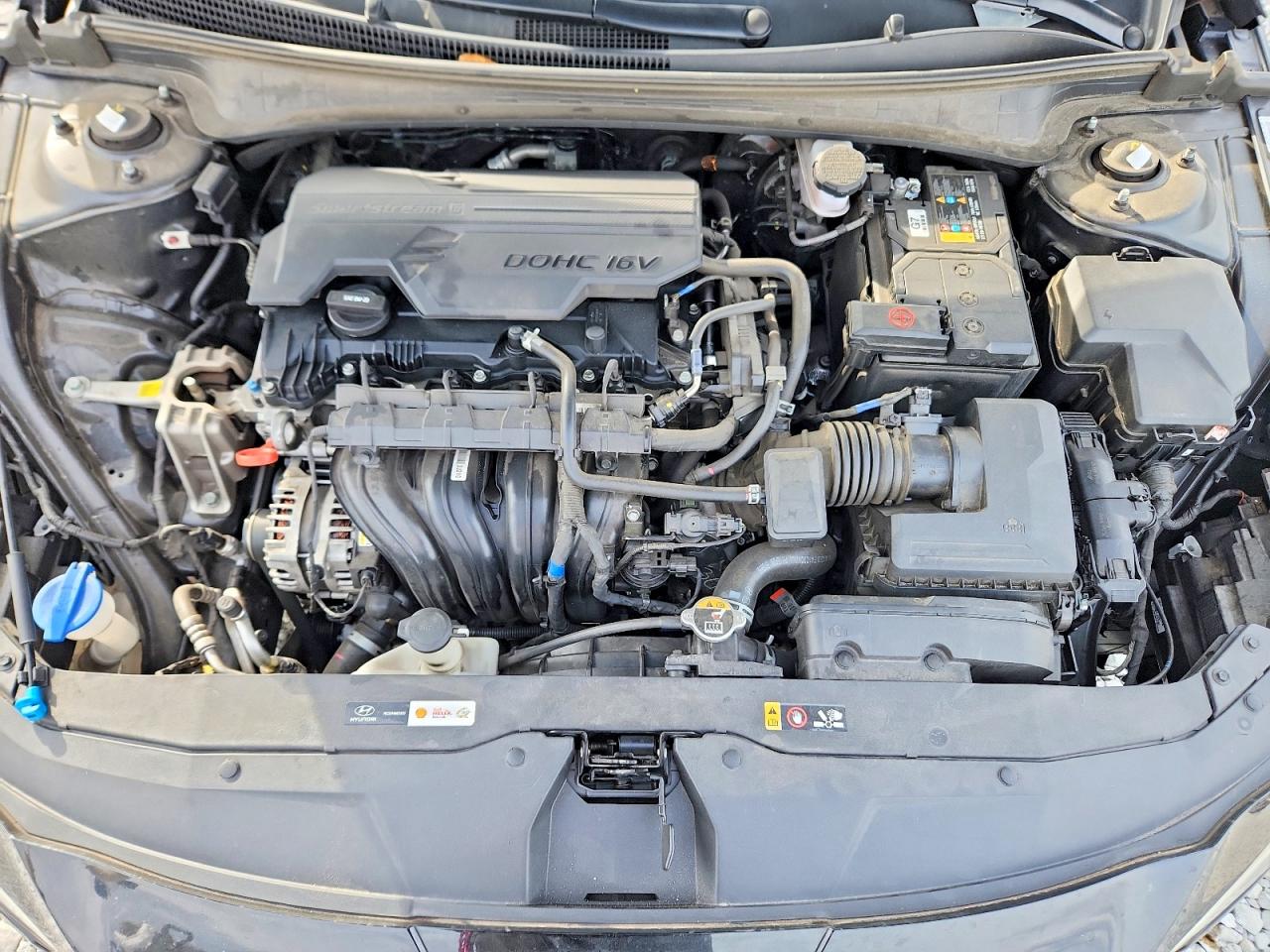 2023 HYUNDAI ELANTRA SE photo 21