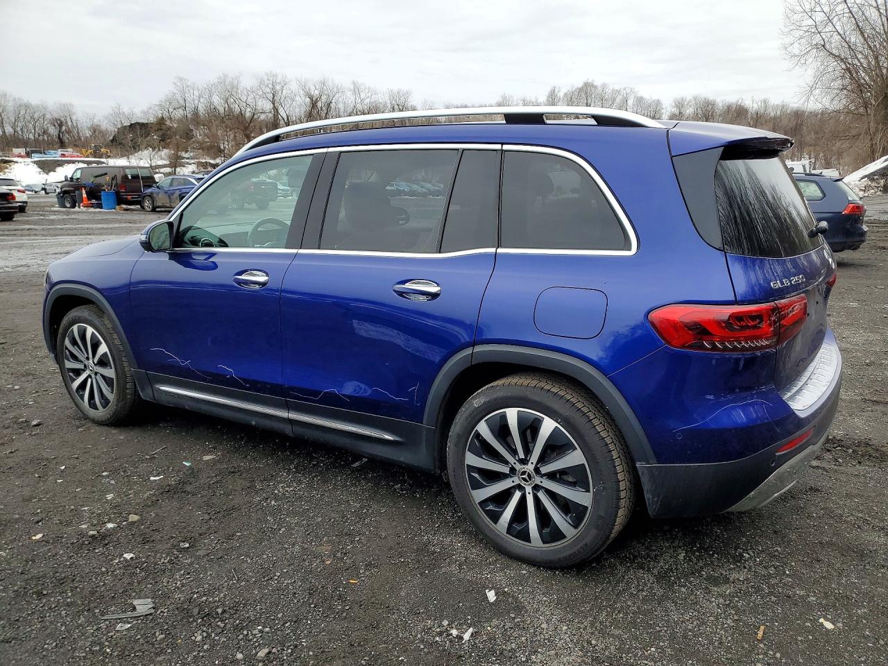 2020 MERCEDES-BENZ GLB 250 4MATIC photo 4