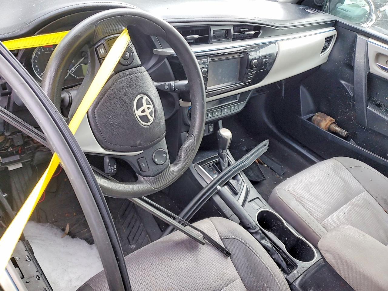 2015 TOYOTA COROLLA LE PLUS photo 8