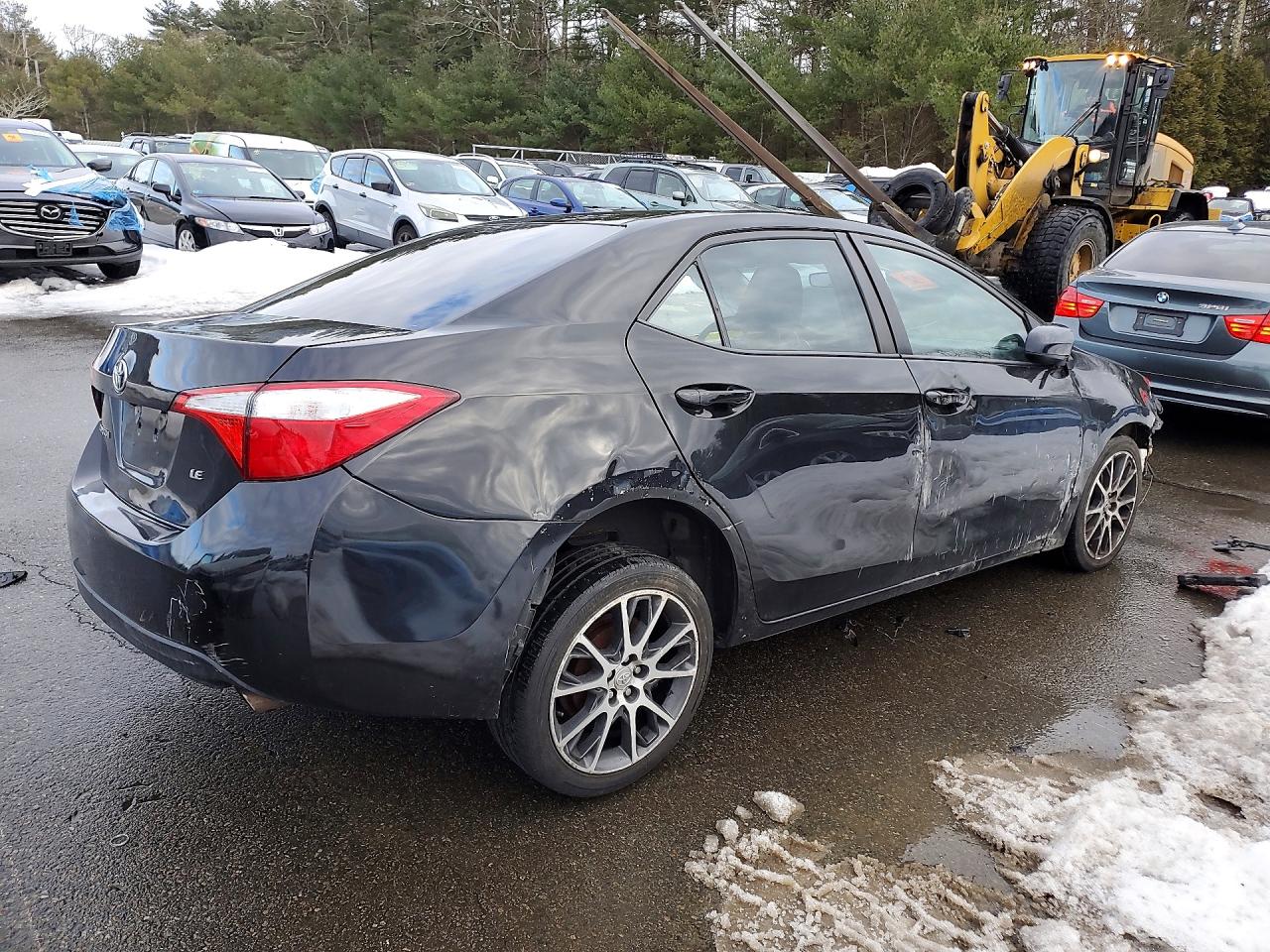 2015 TOYOTA COROLLA LE PLUS photo 3