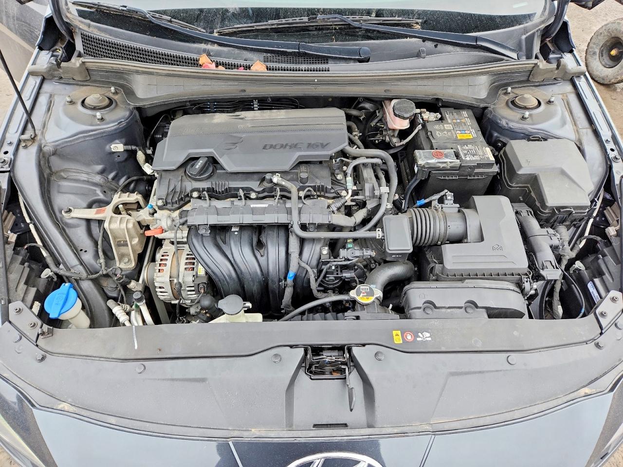 2022 HYUNDAI ELANTRA SEL photo 21