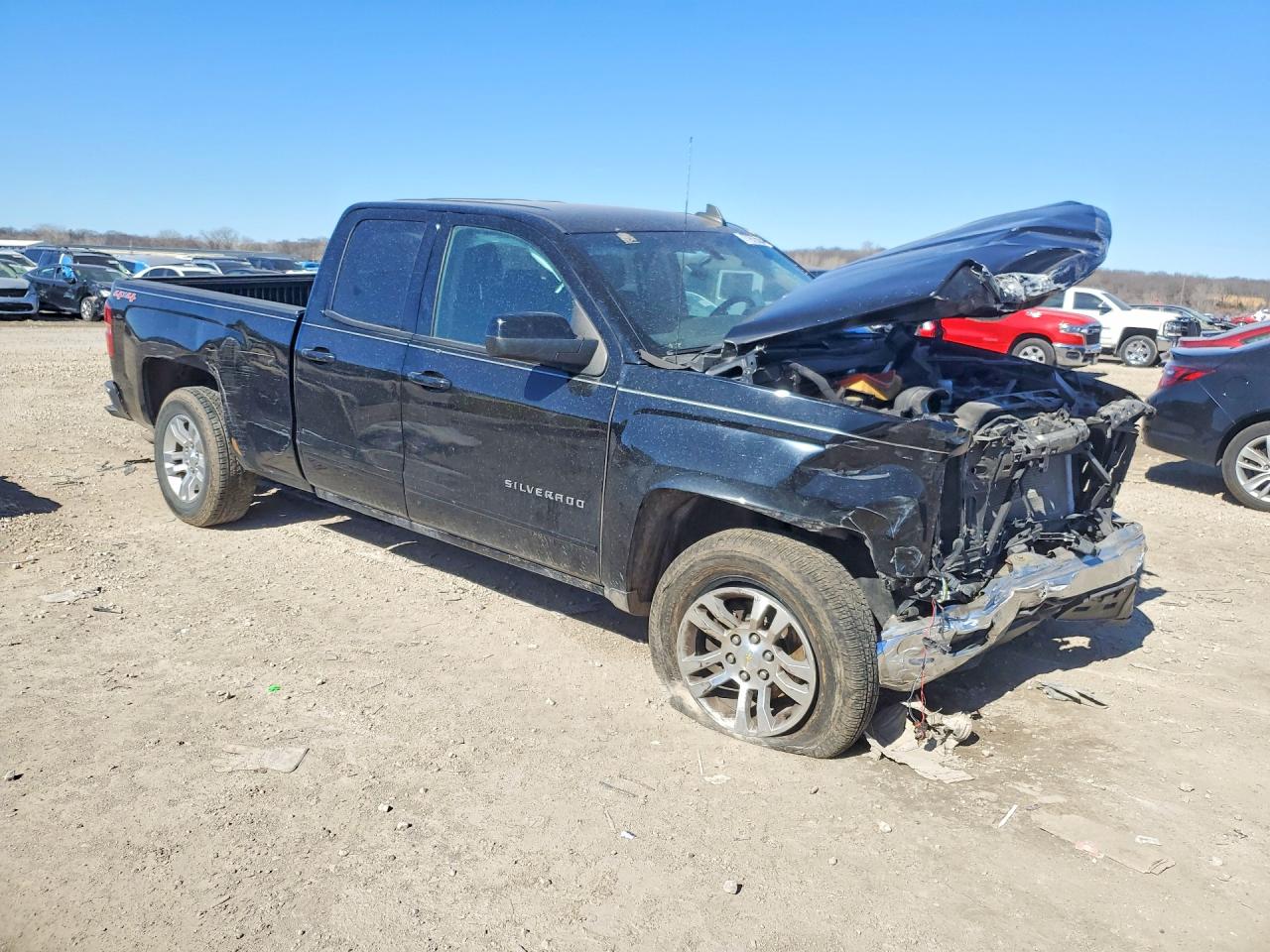2015 CHEVROLET SILVERADO K1500 LT photo 7