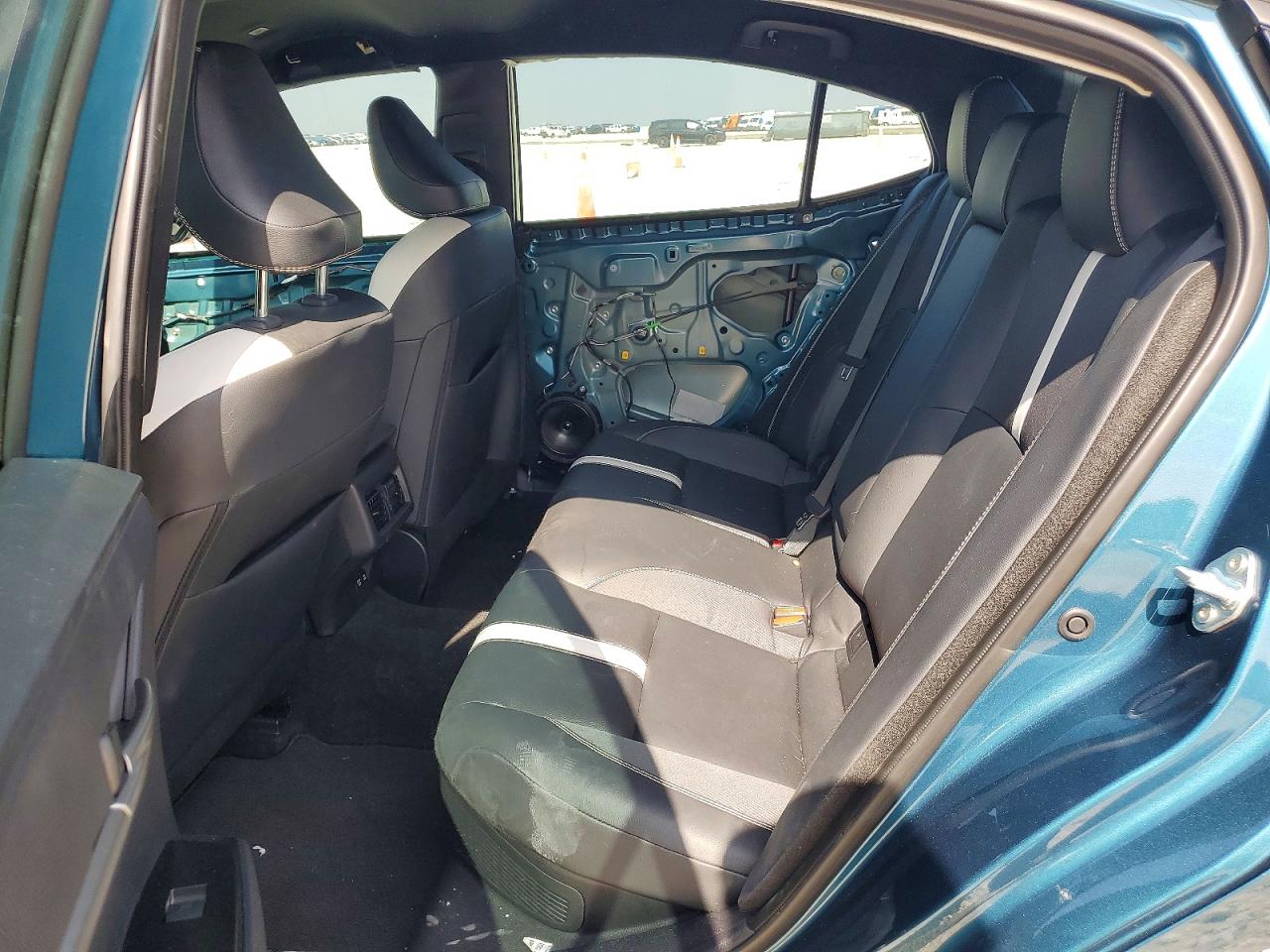2025 TOYOTA CAMRY SE photo 10