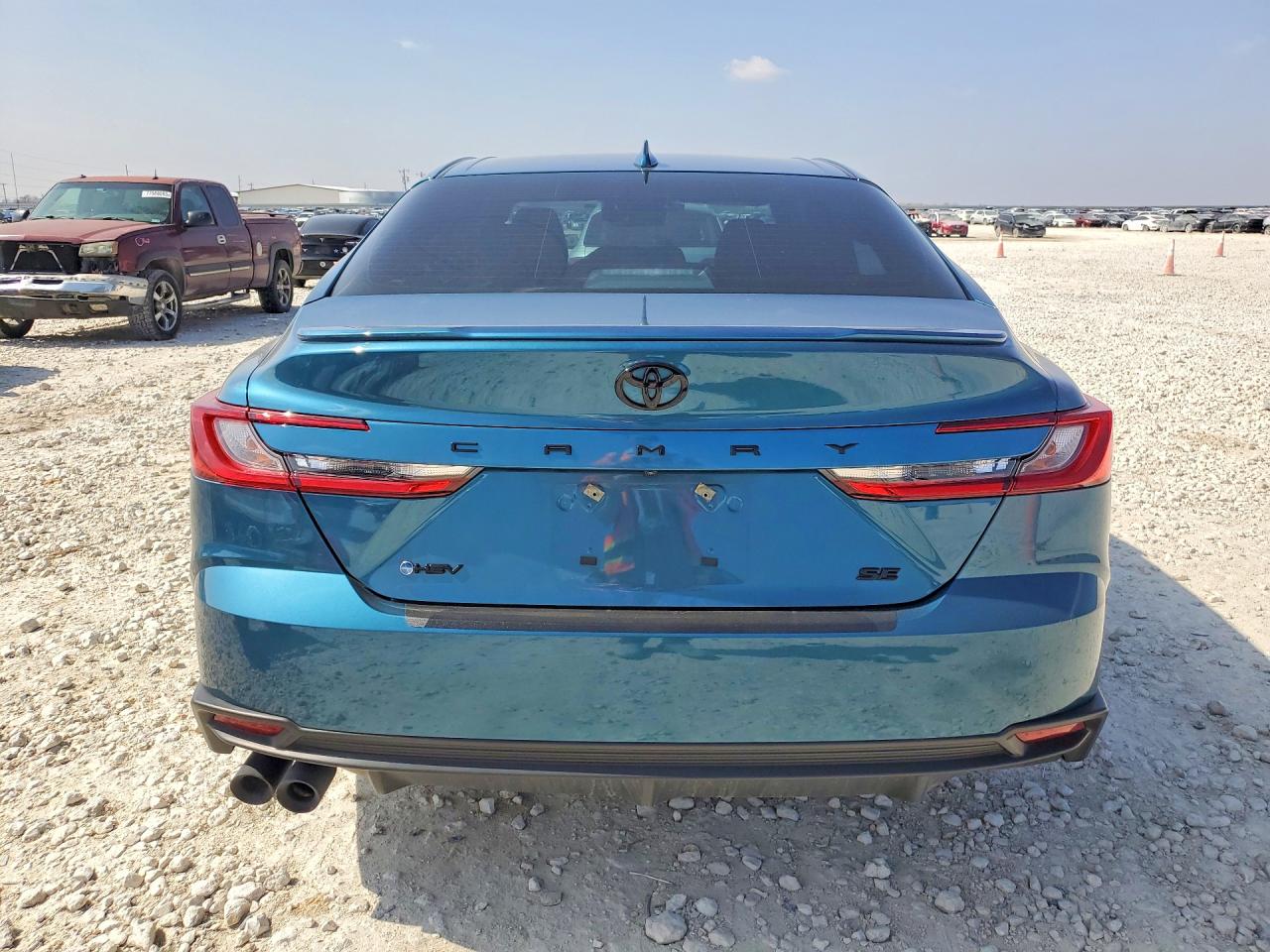 2025 TOYOTA CAMRY SE photo 6