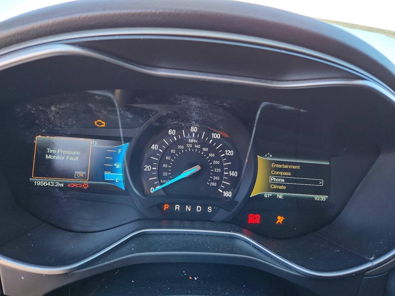 2015 FORD FUSION SE photo 25