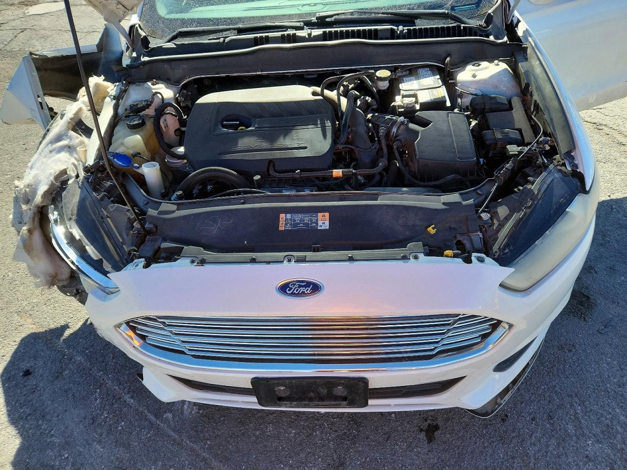 2015 FORD FUSION SE photo 31