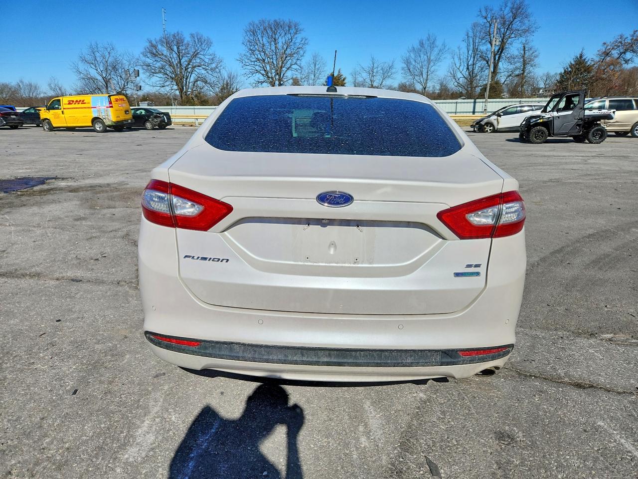 2015 FORD FUSION SE photo 16