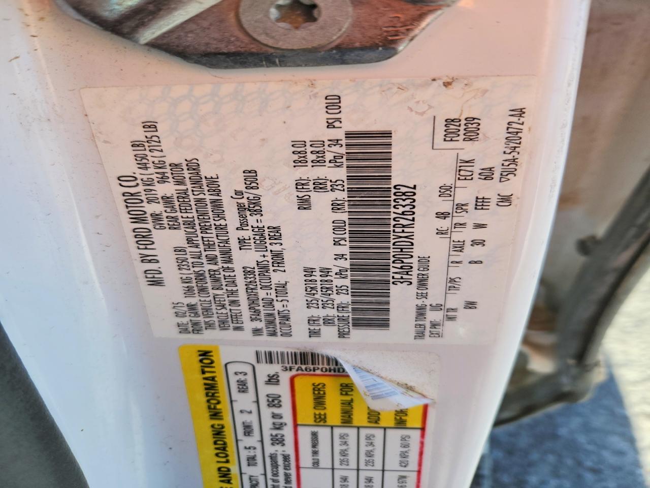 2015 FORD FUSION SE photo 37